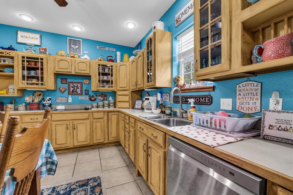 A0130 CORDOVA, J - Residential