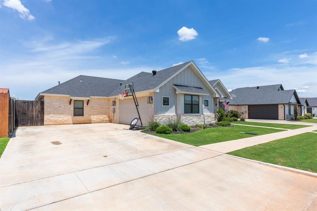 TributesDouble Eagle - Residential
