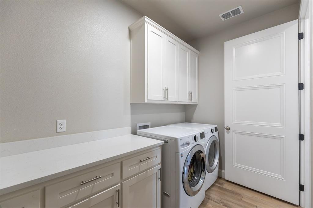 TributesDouble Eagle - Residential