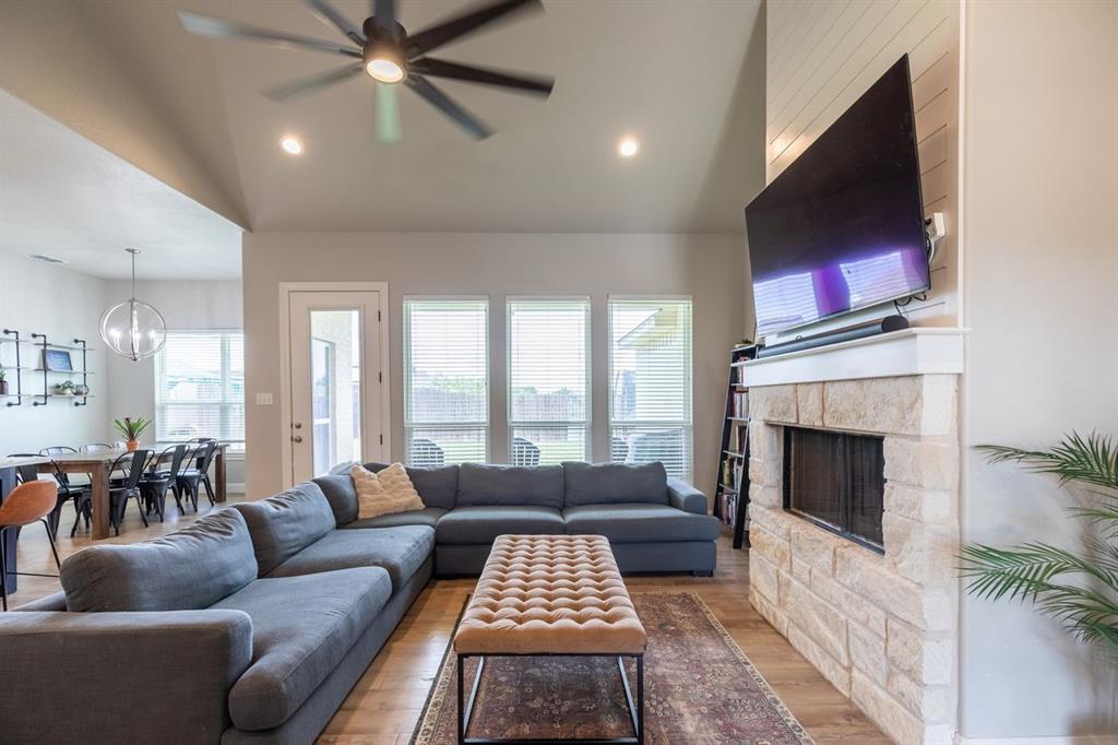 TributesDouble Eagle - Residential