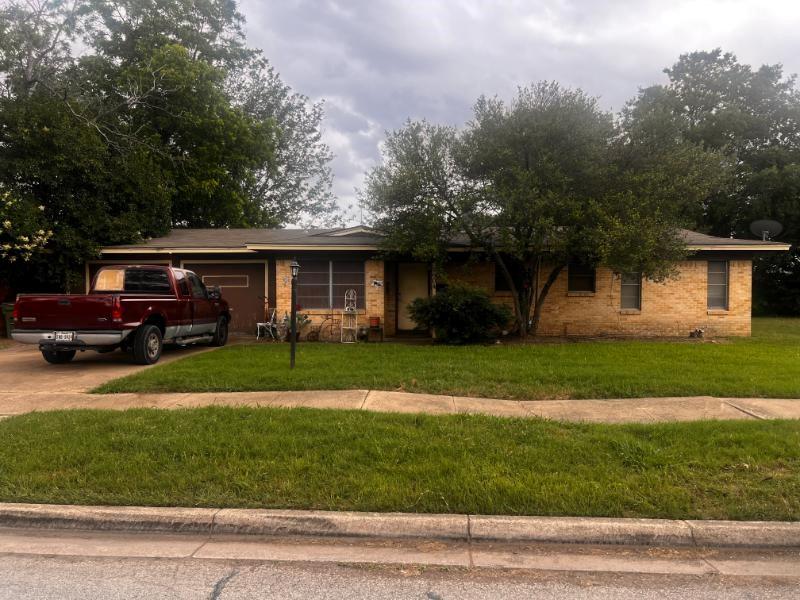 Great opportunity in North Richland Hills. This 3 bedroom, 2 bath home offers approximately 1,218 square feet on a spacious 13,045 square foot lot in the established Richaven subdivision. The property provides a functional single story layout, attached garage parking, and a large lot with room for outdoor living, pets, gardening, or future improvements. Convenient location with access to Birdville ISD schools, shopping, dining, parks, and major roadways. A strong option for owner occupants, families, or investors looking for a well located property with long term potential.