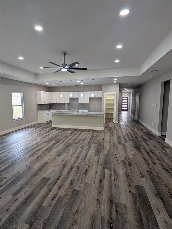 Demoss Add - Residential