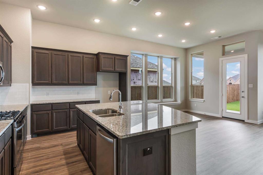 Monterra 50s - Residential