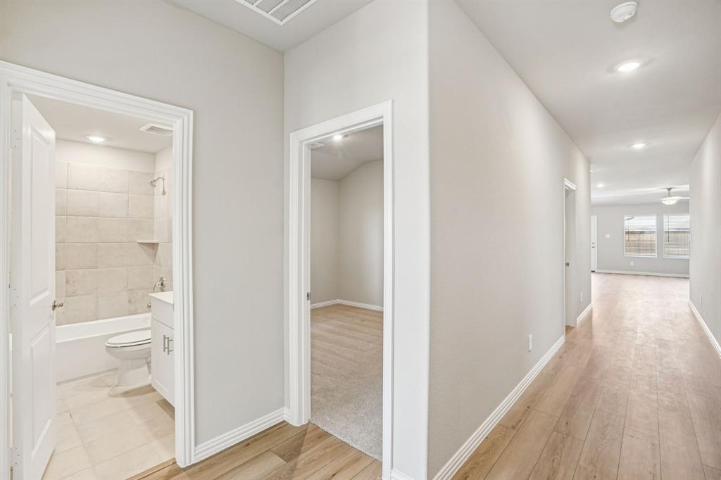 Lakehaven - Residential