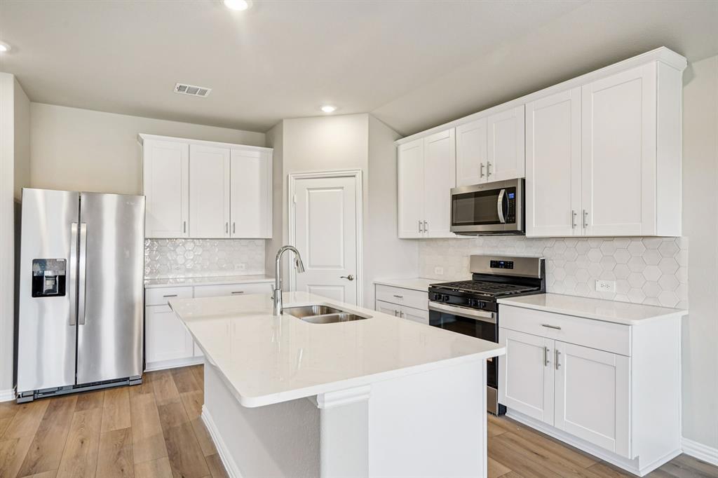 Lakehaven - Residential