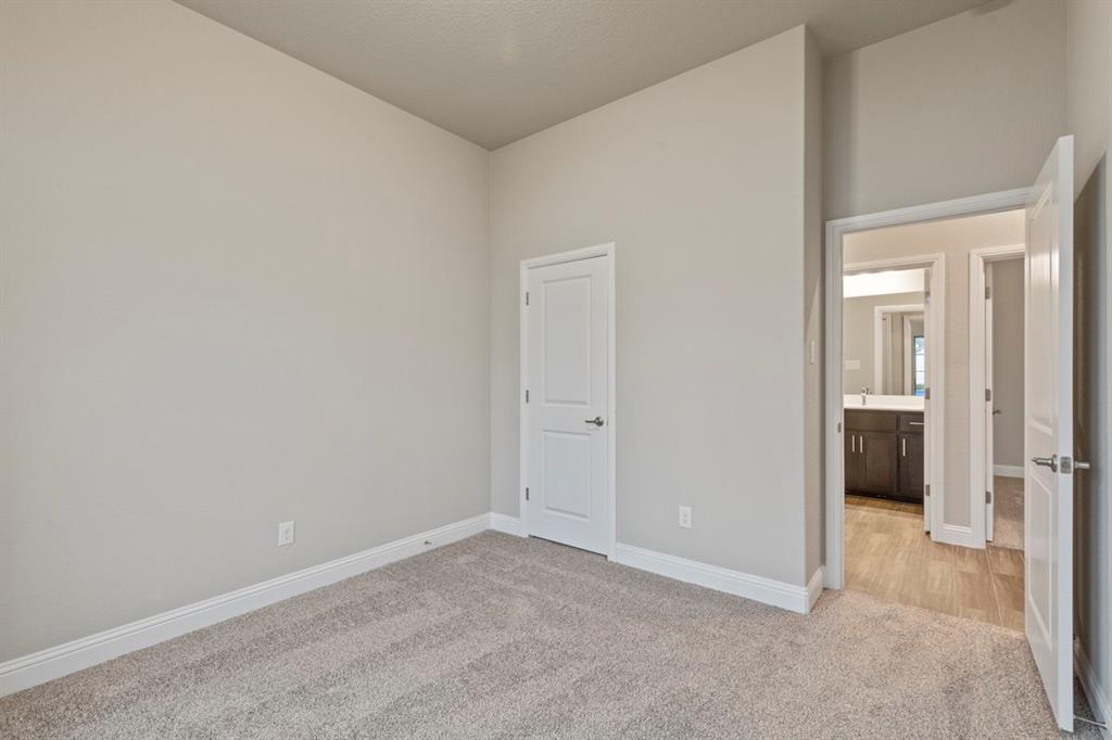 Dove Creek - Residential