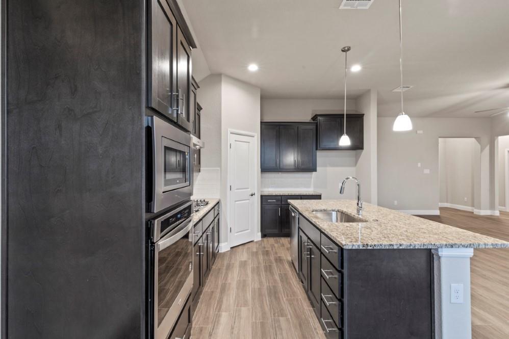 Dove Creek - Residential
