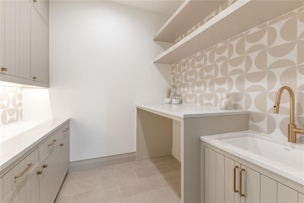 Mccraw Estates Add - Residential