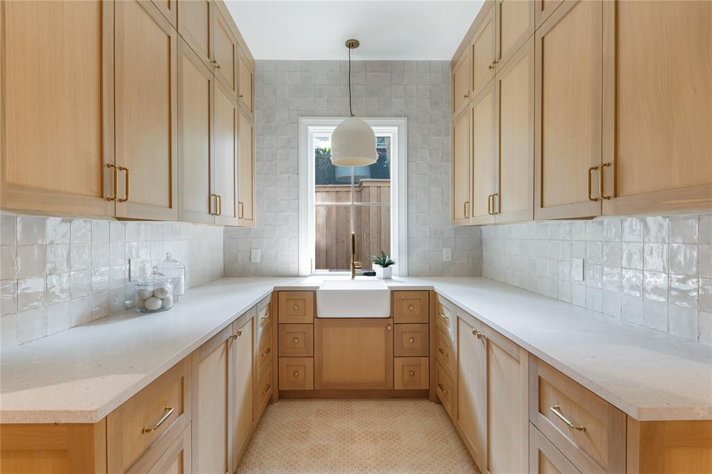 Mccraw Estates Add - Residential