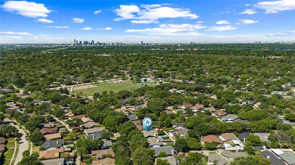 White Rock Village 01 - Residential