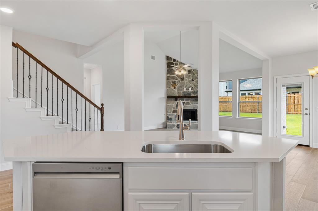 Stone River Glen - Residential