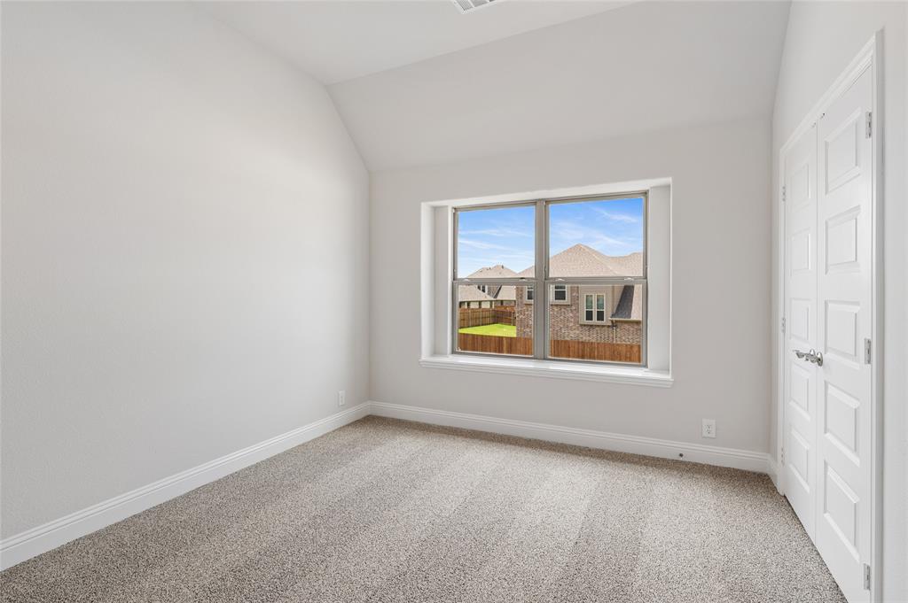 Stone River Glen - Residential