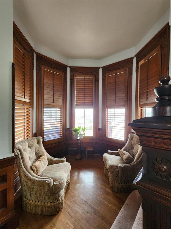 Victorian House - Commercial Sale