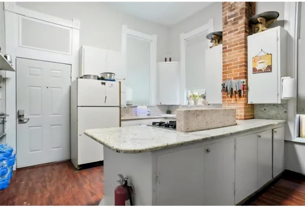 Victorian House - Commercial Sale