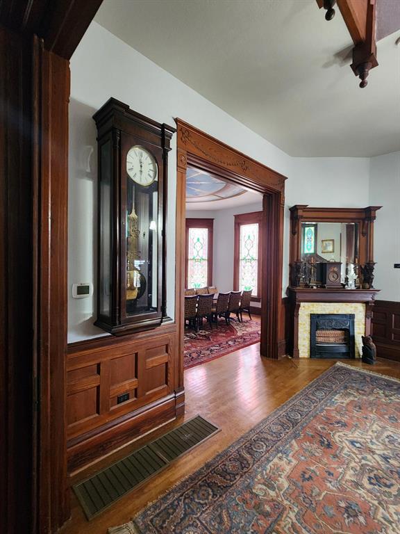 Victorian House - Commercial Sale