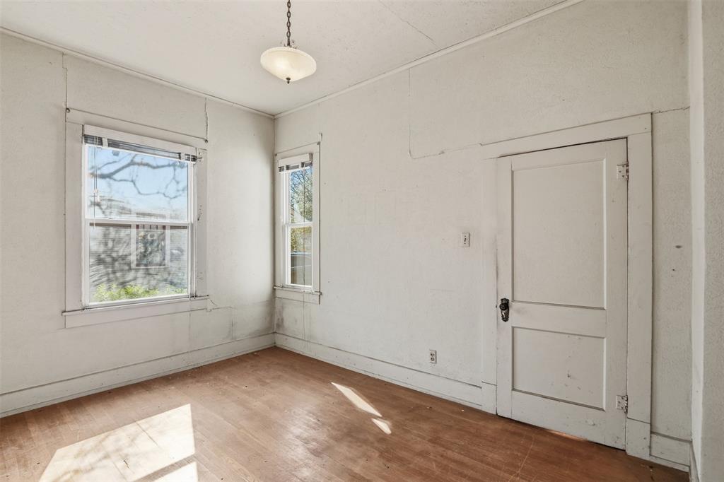 Winnetka Heights - Residential