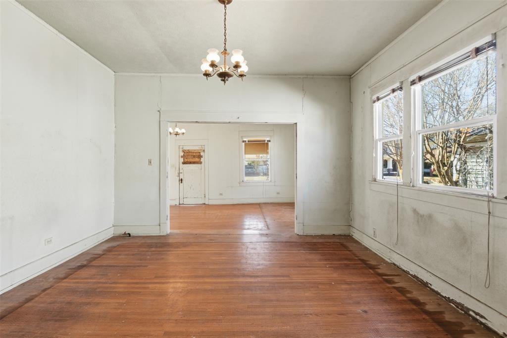 Winnetka Heights - Residential