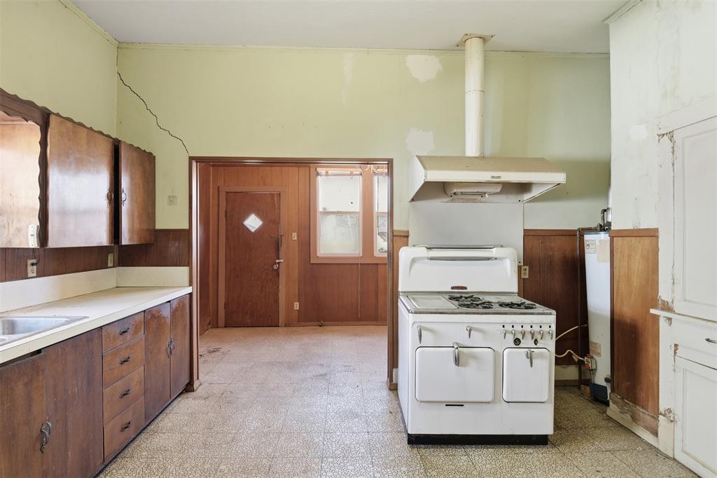 Winnetka Heights - Residential