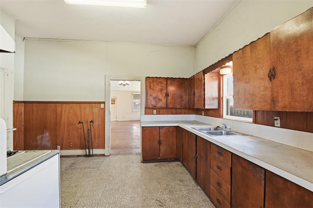 Winnetka Heights - Residential