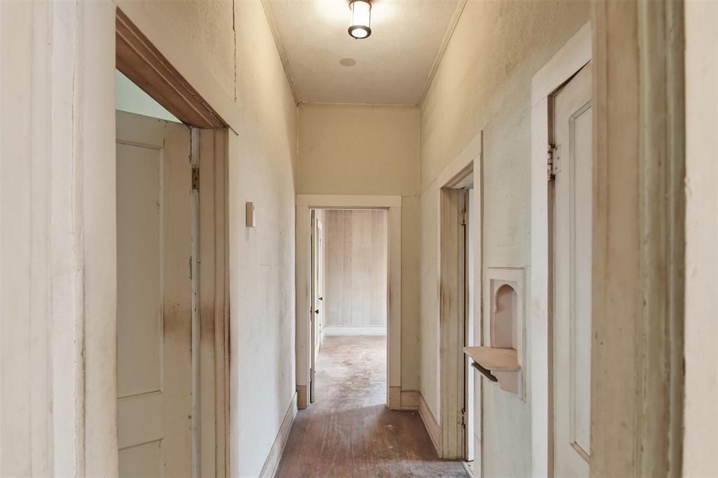 Winnetka Heights - Residential
