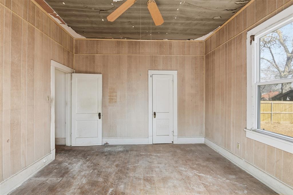 Winnetka Heights - Residential