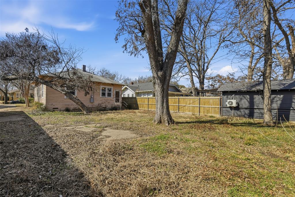 Winnetka Heights - Residential