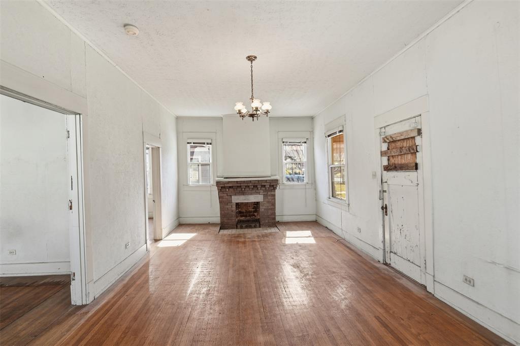 Winnetka Heights - Residential