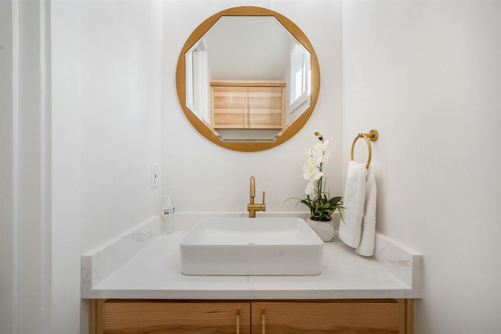 Brown L G Add - Residential