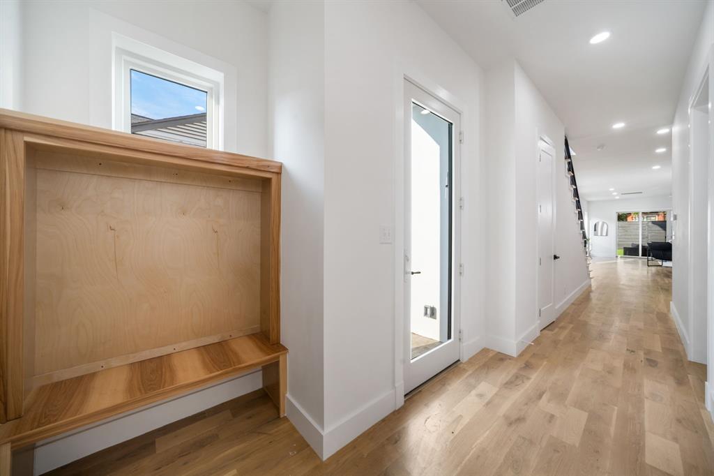 Brown L G Add - Residential
