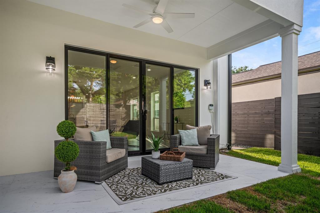 Brown L G Add - Residential