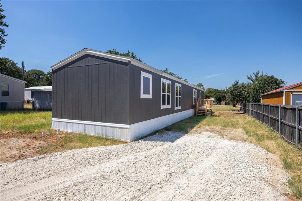 Blue Water Shores - Residential