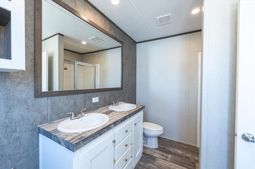 Blue Water Shores - Residential