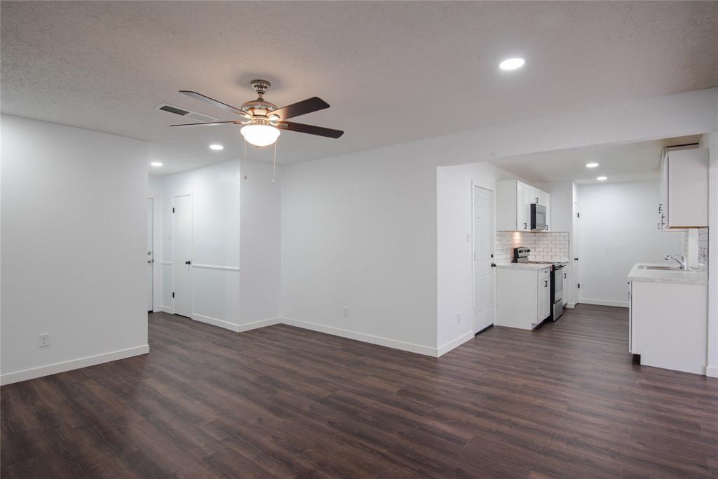South Hills Park 01 - Residential Lease