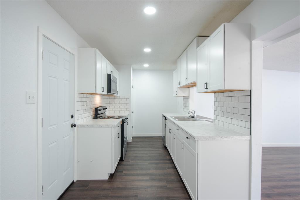 South Hills Park 01 - Residential Lease