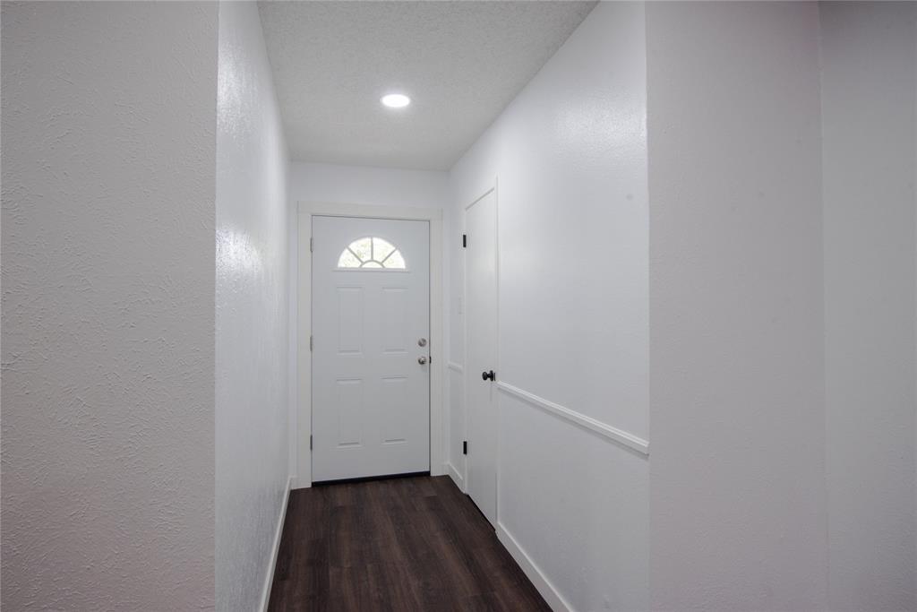 South Hills Park 01 - Residential Lease