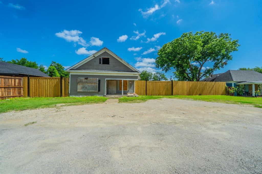 Mckinney & William Abs 1003 - Residential