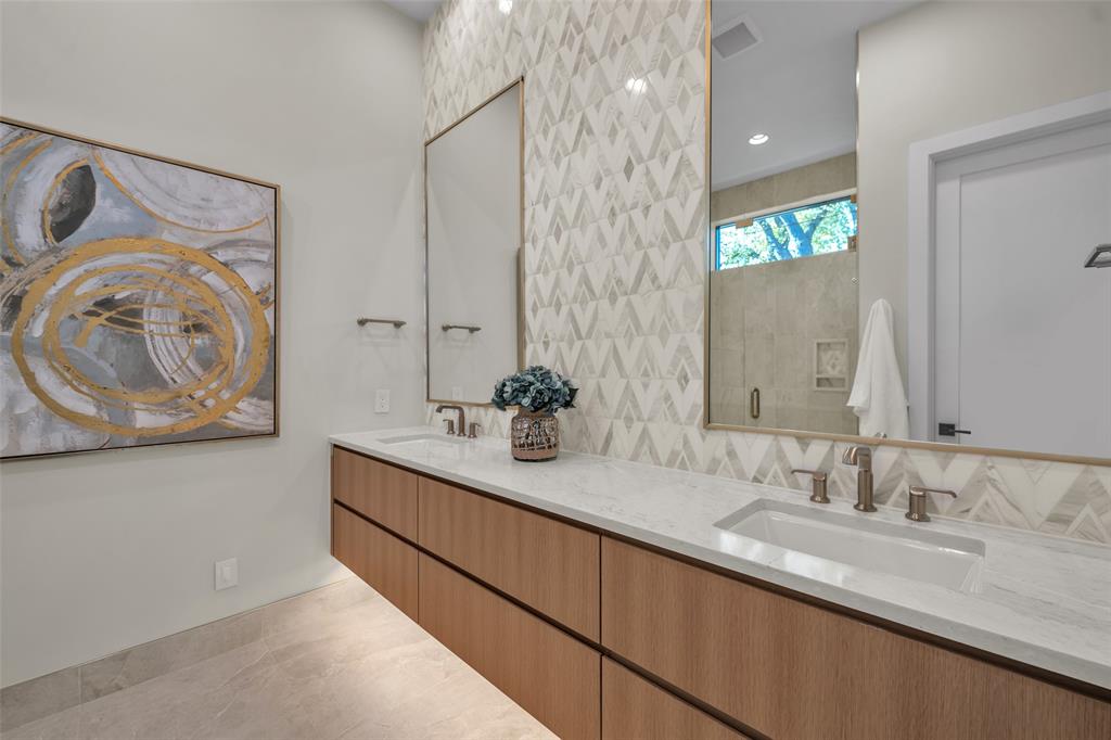 Walnut Crest - Residential