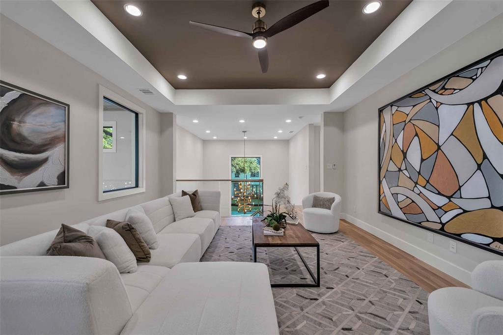 Walnut Crest - Residential