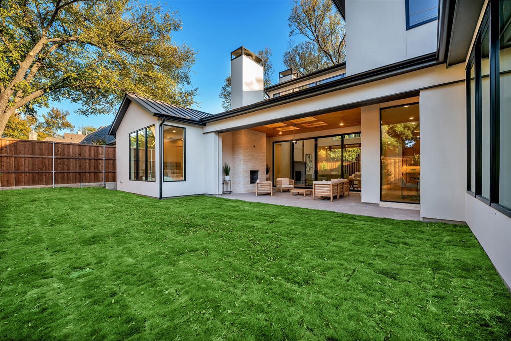 Walnut Crest - Residential