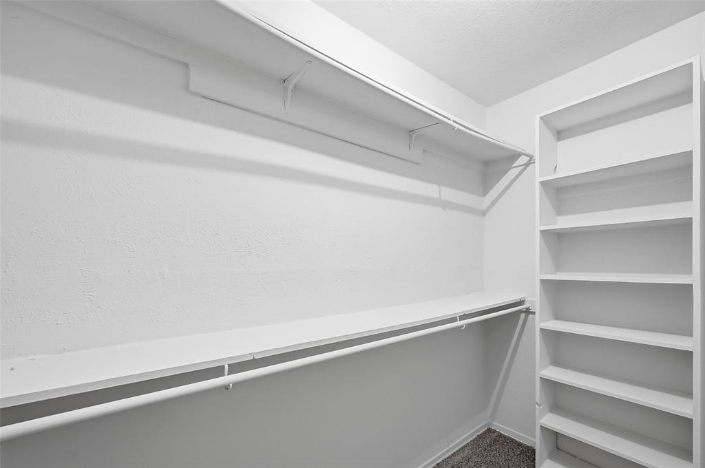 River Oaks Condos - Residential