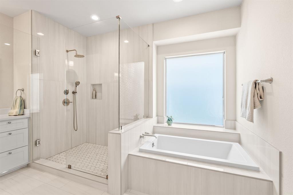 Plantation Resort Lake Brook Farms Ph 7b - Residential