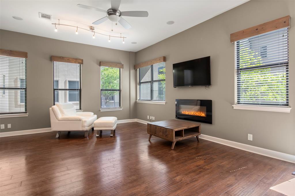 Cityscape Plaza Townhomes - Residential