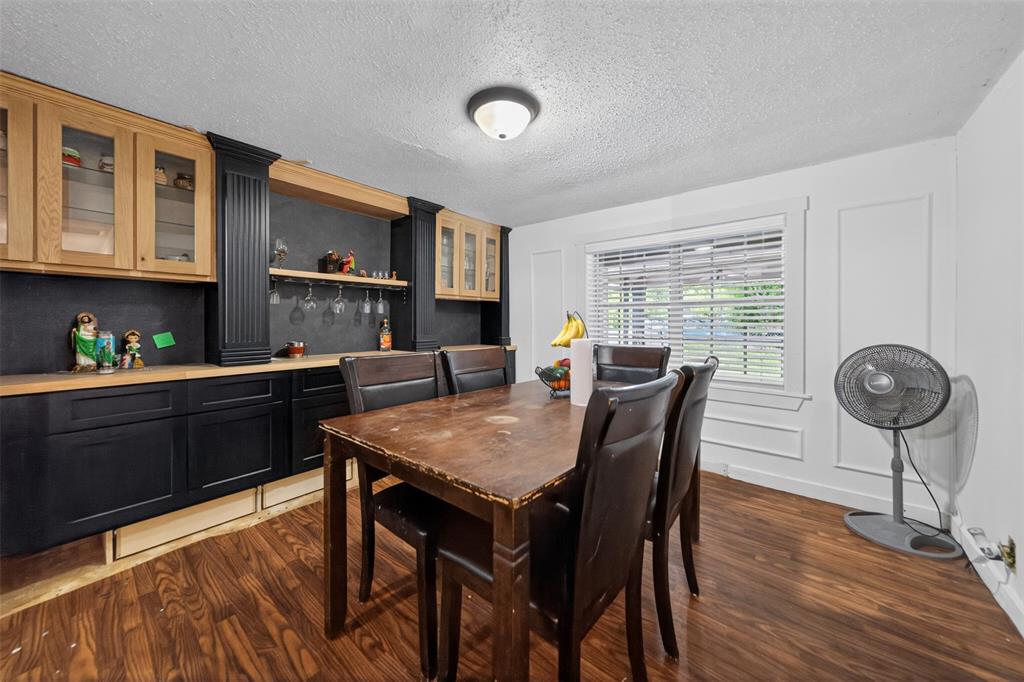 HYLANDS ADDN - Residential