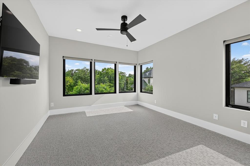 CRESTWAY FOREST ESTATES 2 - Residential