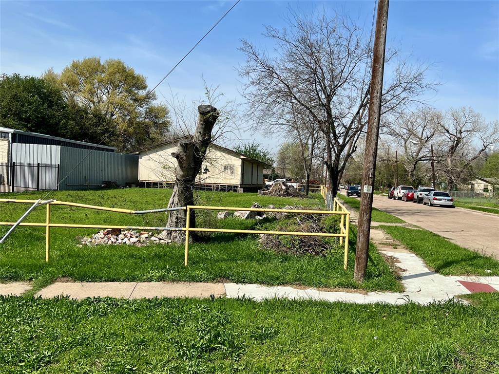 Westmoreland Park - Commercial Sale