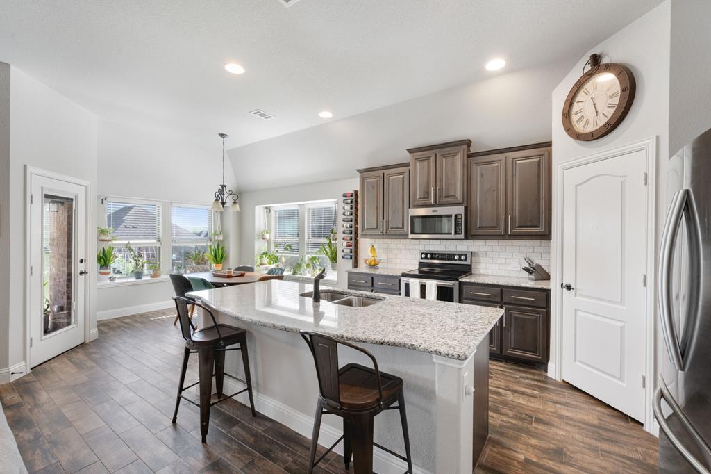 Live Oak Creek - Residential