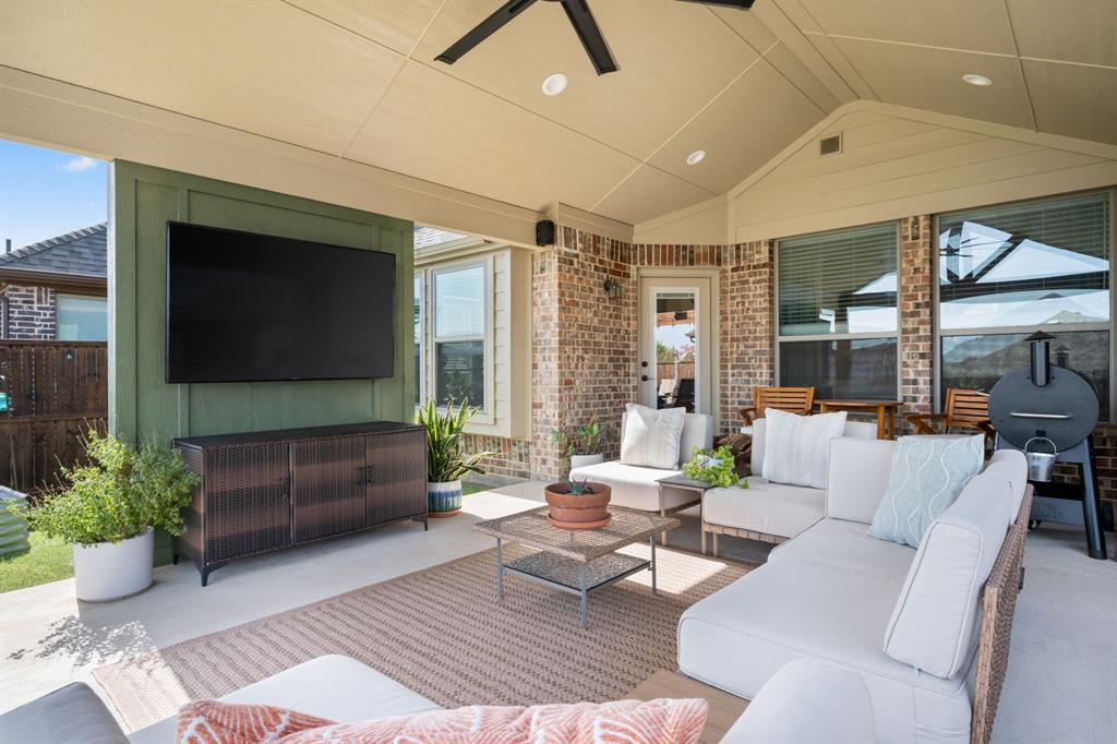 Live Oak Creek - Residential