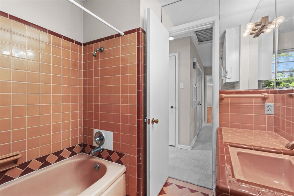 Lake Gardens Rev - Residential