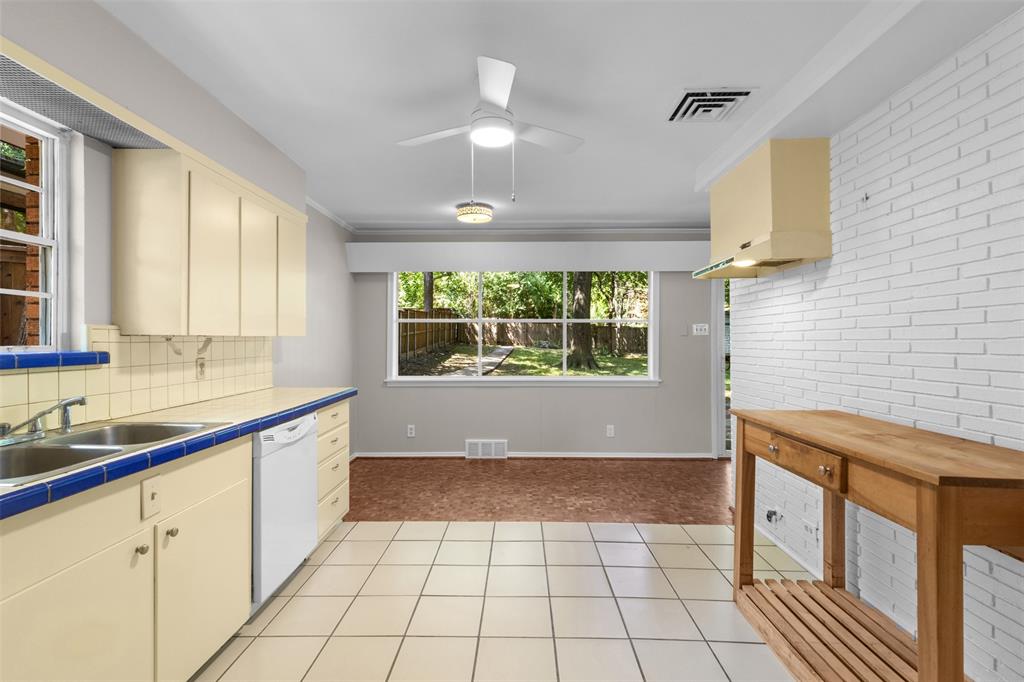 Lake Gardens Rev - Residential