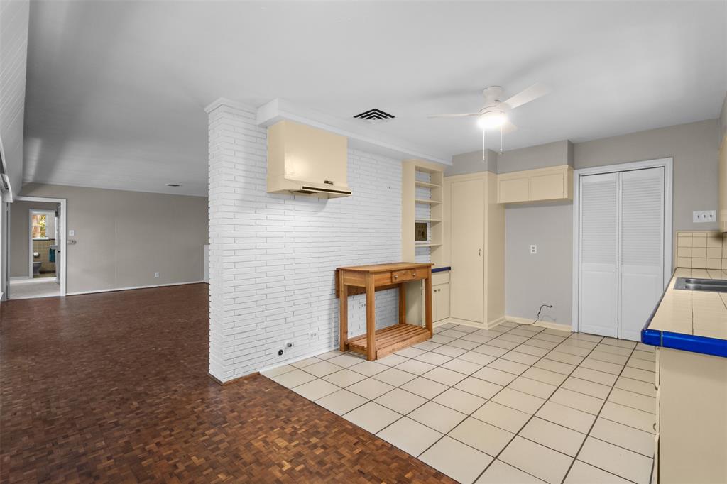 Lake Gardens Rev - Residential